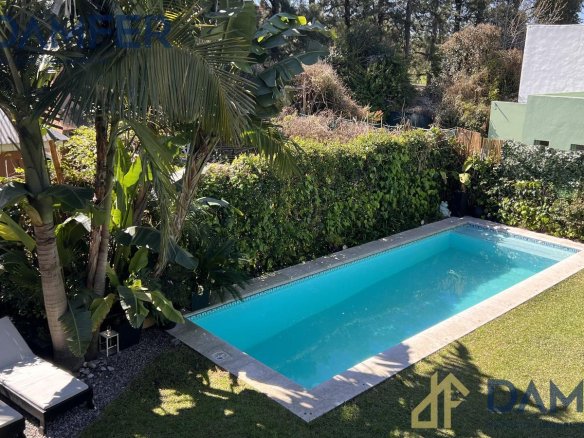 Venta Casa – Punta Chica