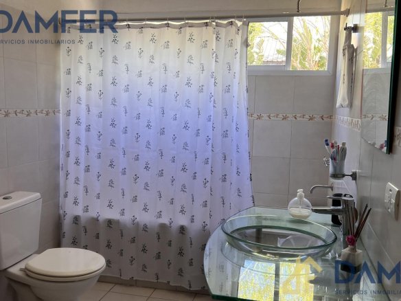 Venta Casa – Punta Chica