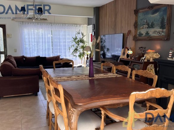 Venta Casa – Punta Chica